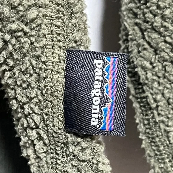Patagonia Olive Reversible Fleece Pullover | Cozy | XL Fit | Outdoor Staple - Picture 4 of 9